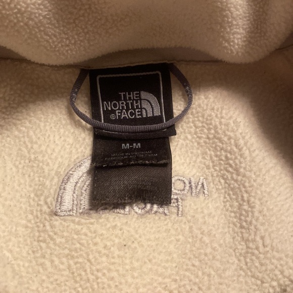 Older style North Face fleece zip up. Worn, but still has plenty of life. - Picture 5 of 9